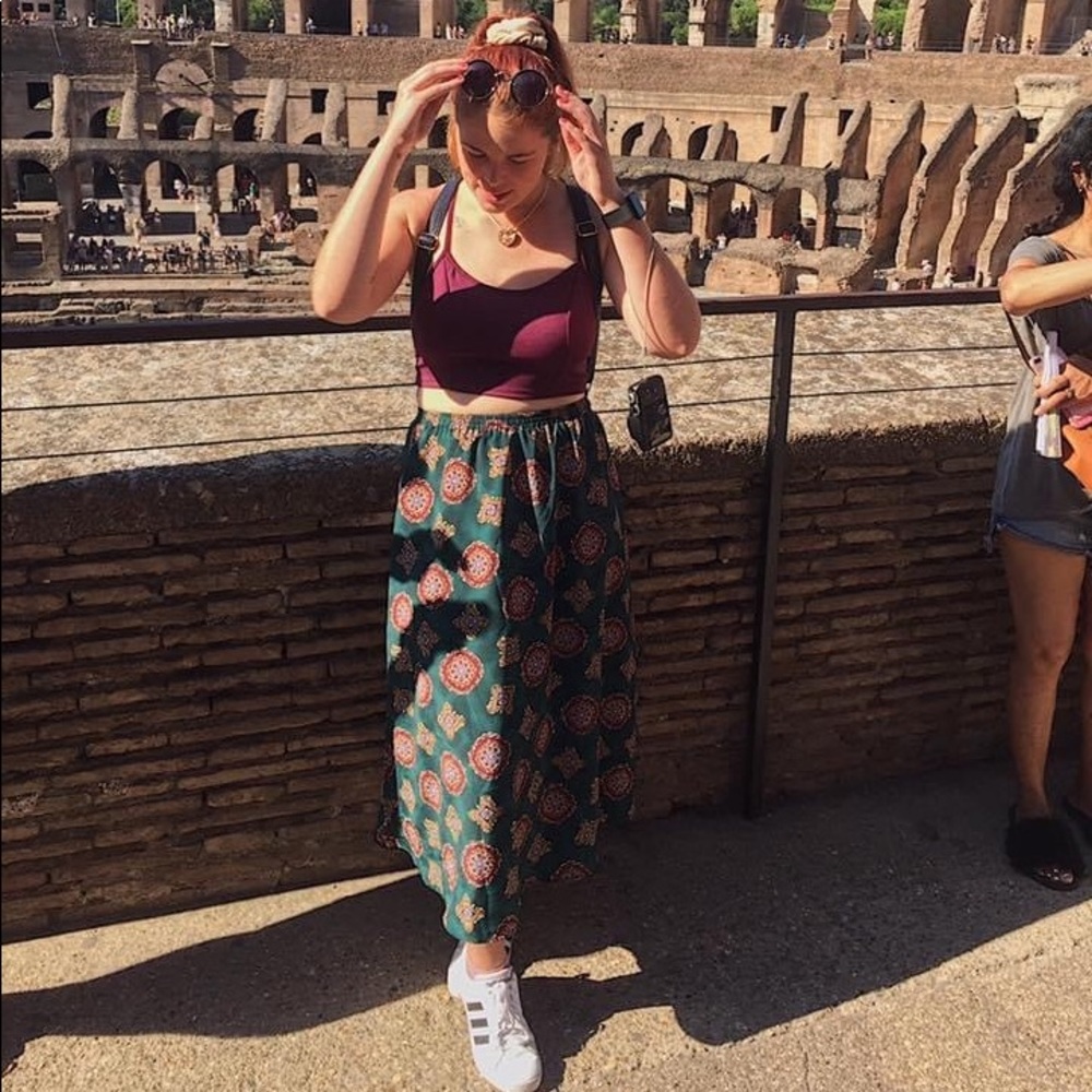 Skirt!